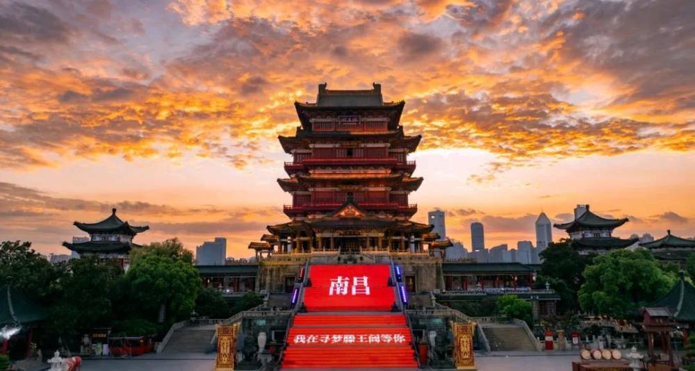 3-Day Nanchang & Jingdezhen Private Tour: Porcelain Capital