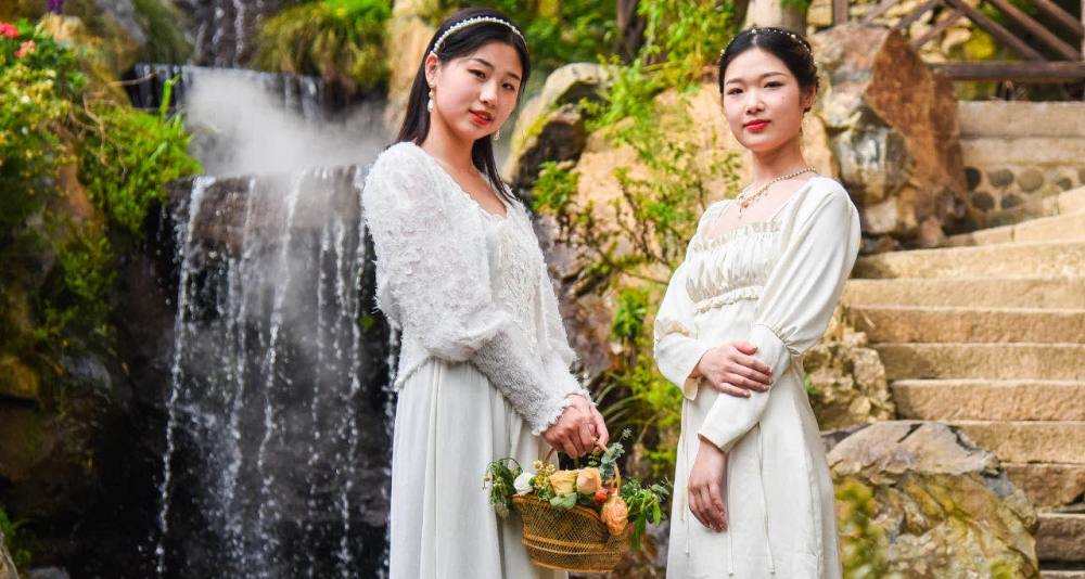 3-Day Wangxian Valley, Sanqingshan & Wuyuan Small-Group Tour
