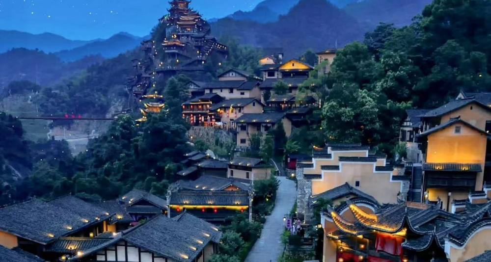 3-Day Wangxian Valley, Sanqingshan & Wuyuan Small-Group Tour