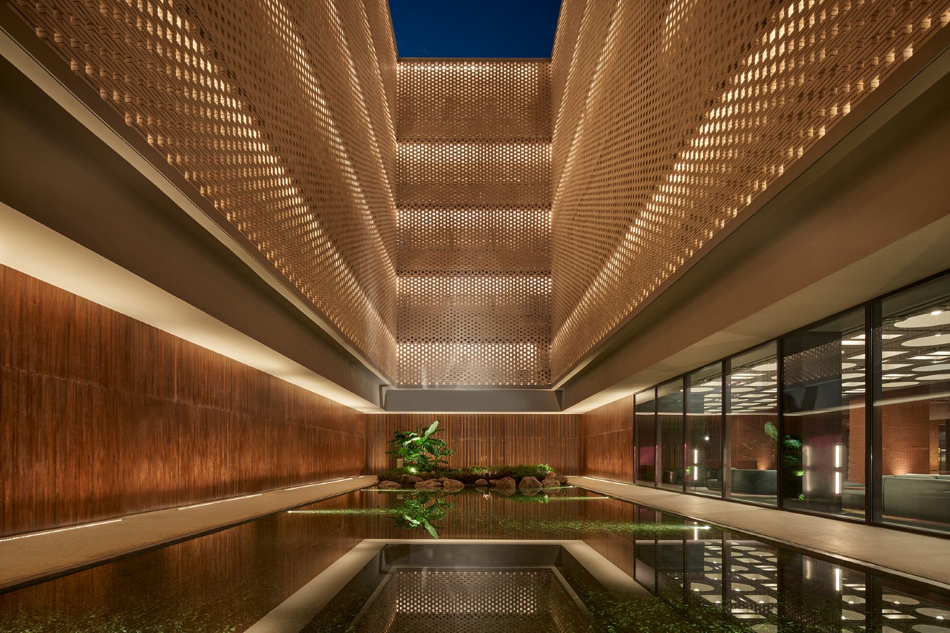 Taoxichuan Hotel, in the Unbound Collection by Hyatt — indoor pool