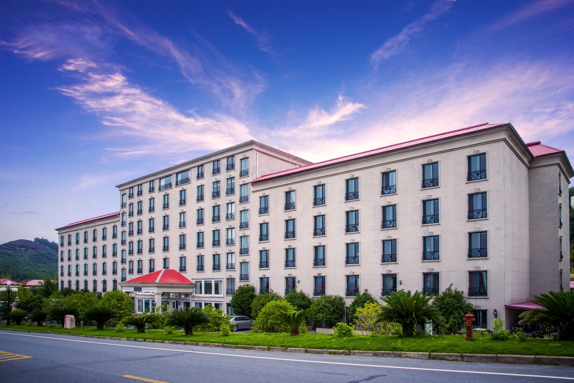 Longhushan Huaquan Boutique Hotel — exterior