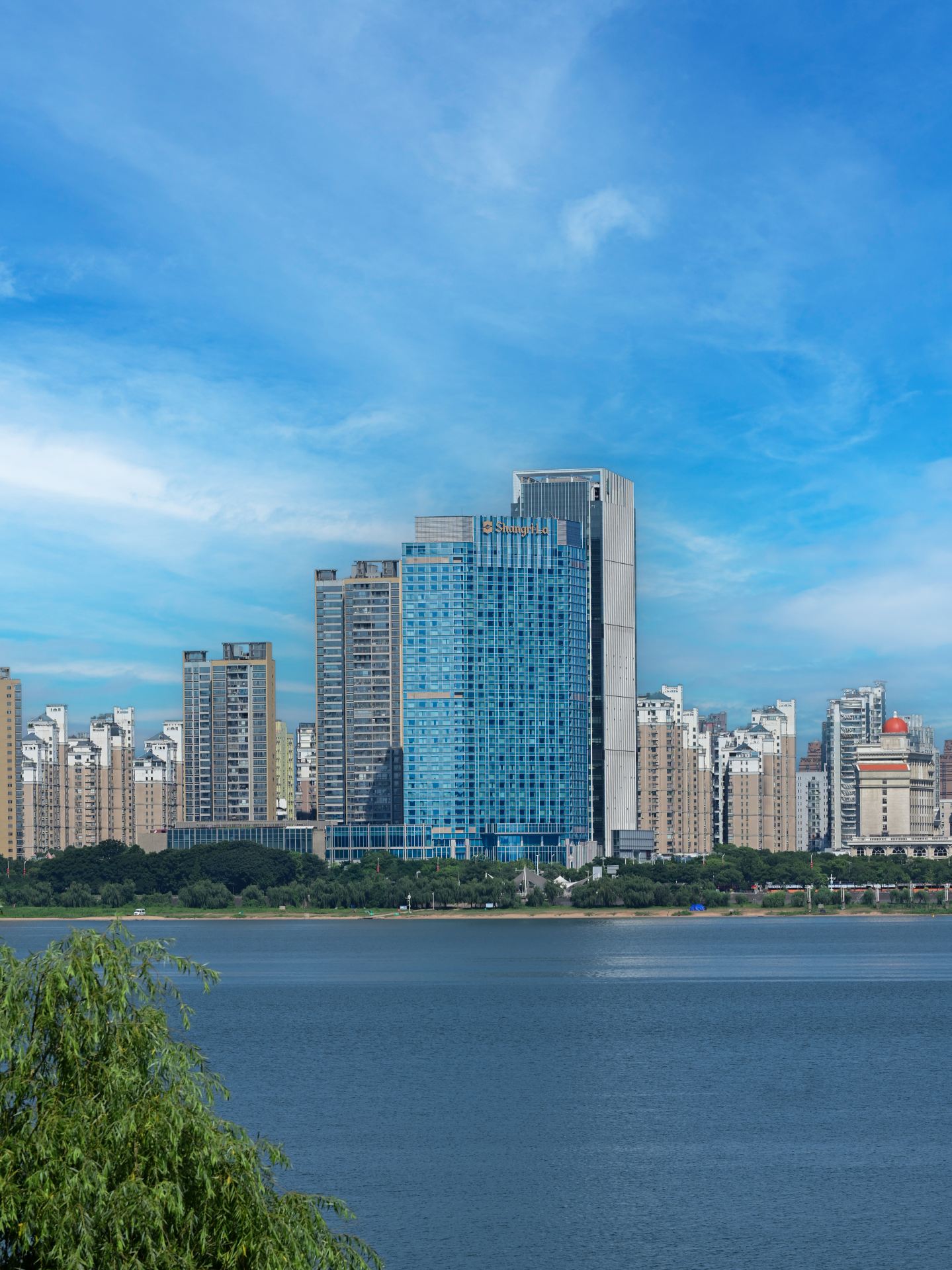 Shangri-La Nanchang — exterior