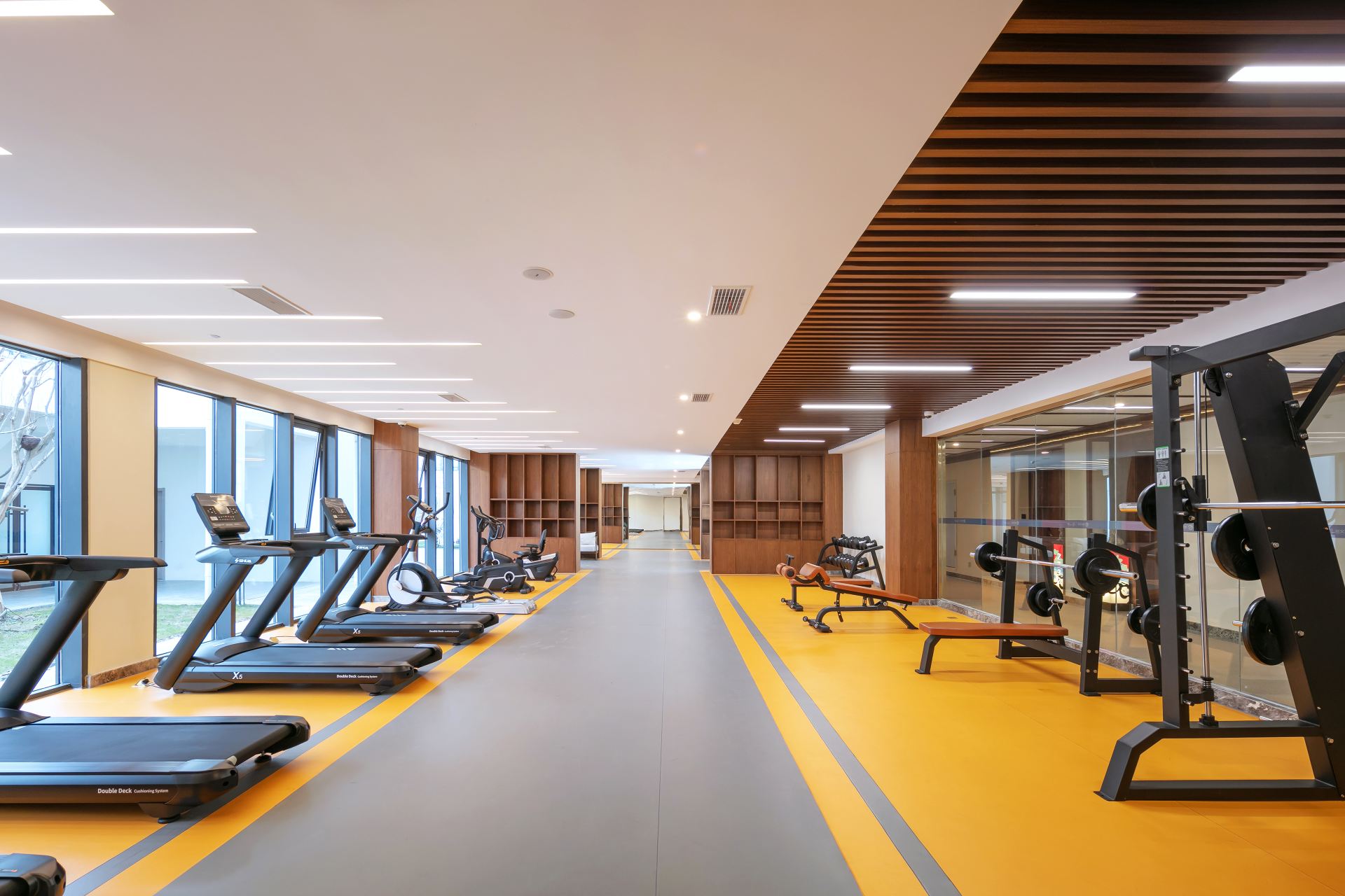 Wunvzhou Dreamless Lake Resort Hotel — gym
