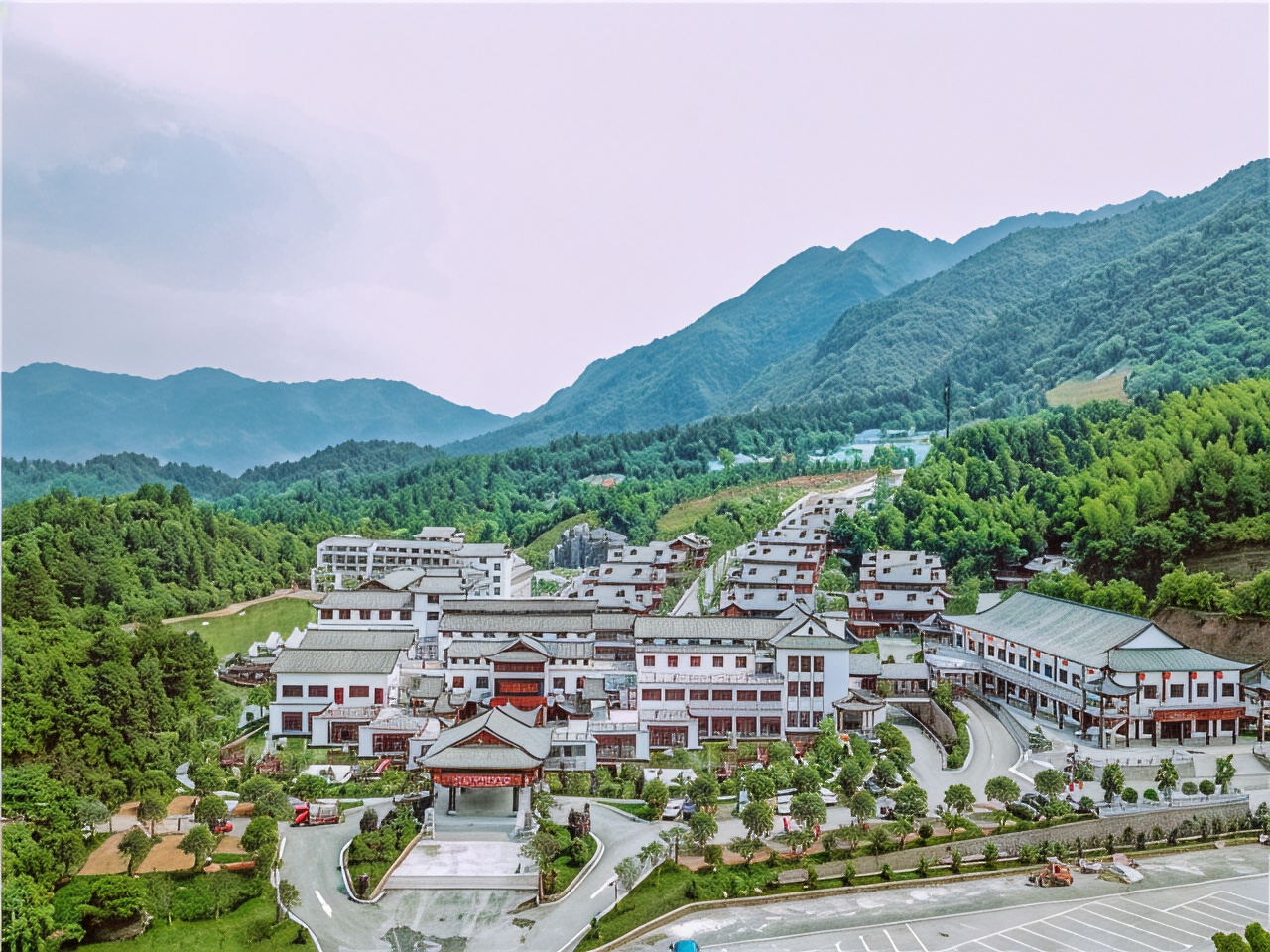 Dajueshan International Hotel — exterior