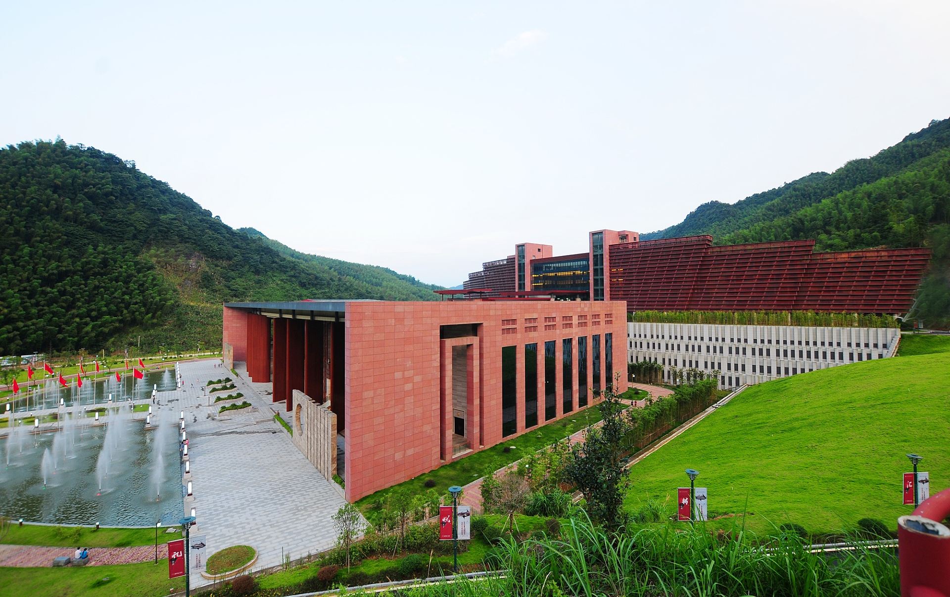 Zhongxin Convention Center — exterior