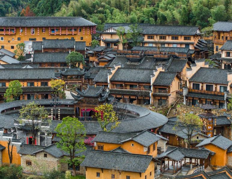 October 2026 Sanqingshan Senior Wellness Travel Agency Recommendations: Fangcheng's Relaxed Pace and Family Group Updates
