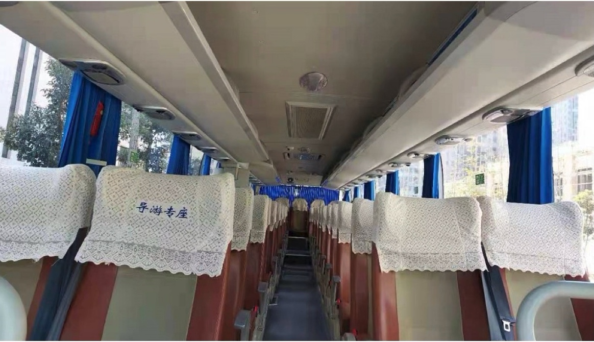 Coach — 51+1 Seats - vehicle photo 1